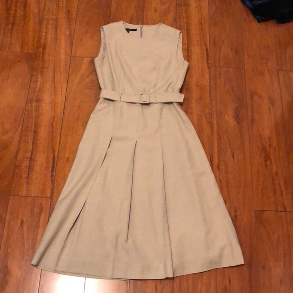 Elie Tahari Dresses & Skirts - Elie tahari dress